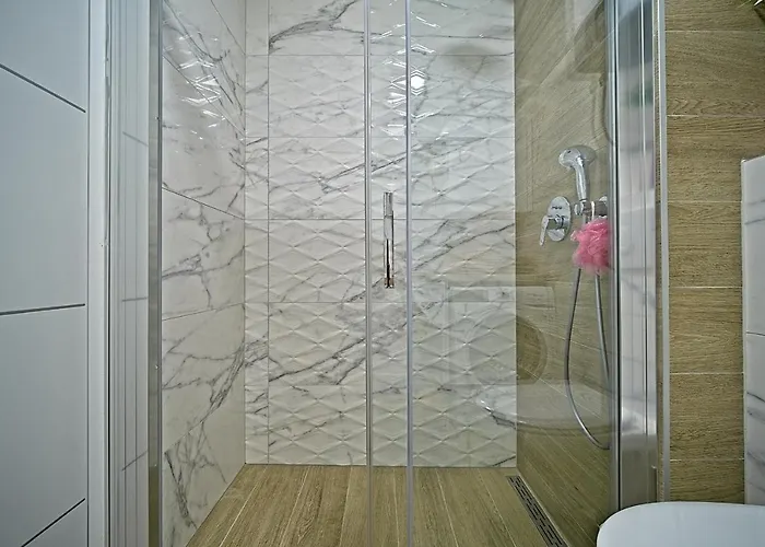 Exclusive Aurora * Макарска