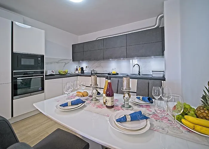 Exclusive Aurora Апартаменты